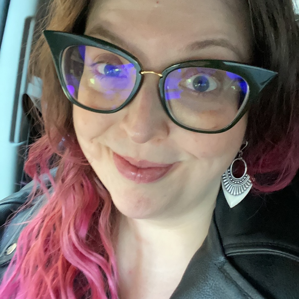 Meet your Posher, Jennifer